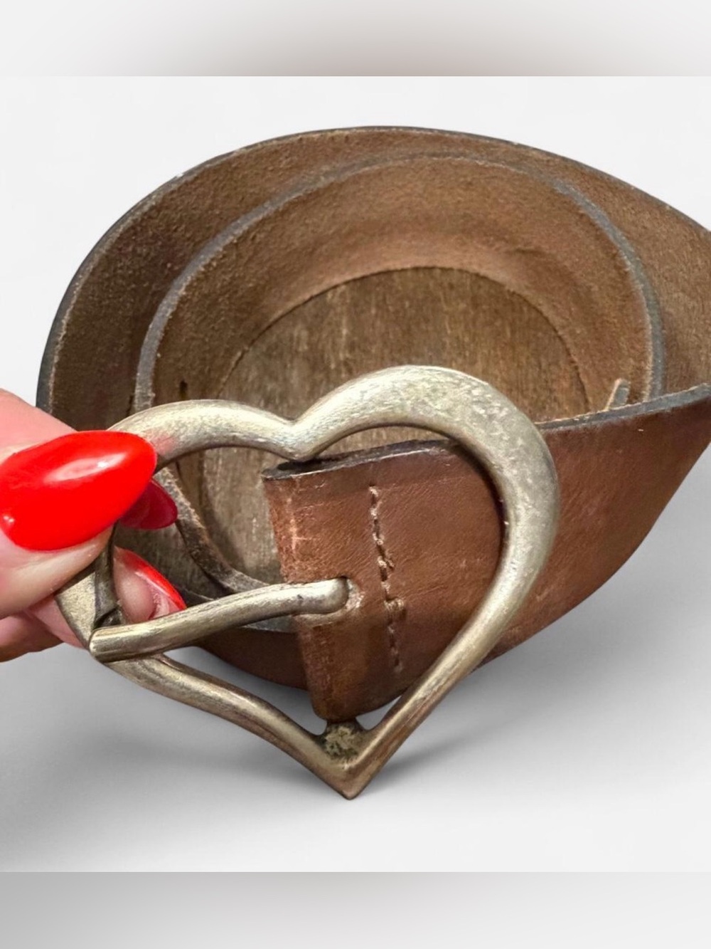 Vintage Heart Buckle Brown Leather Women’s Belt
